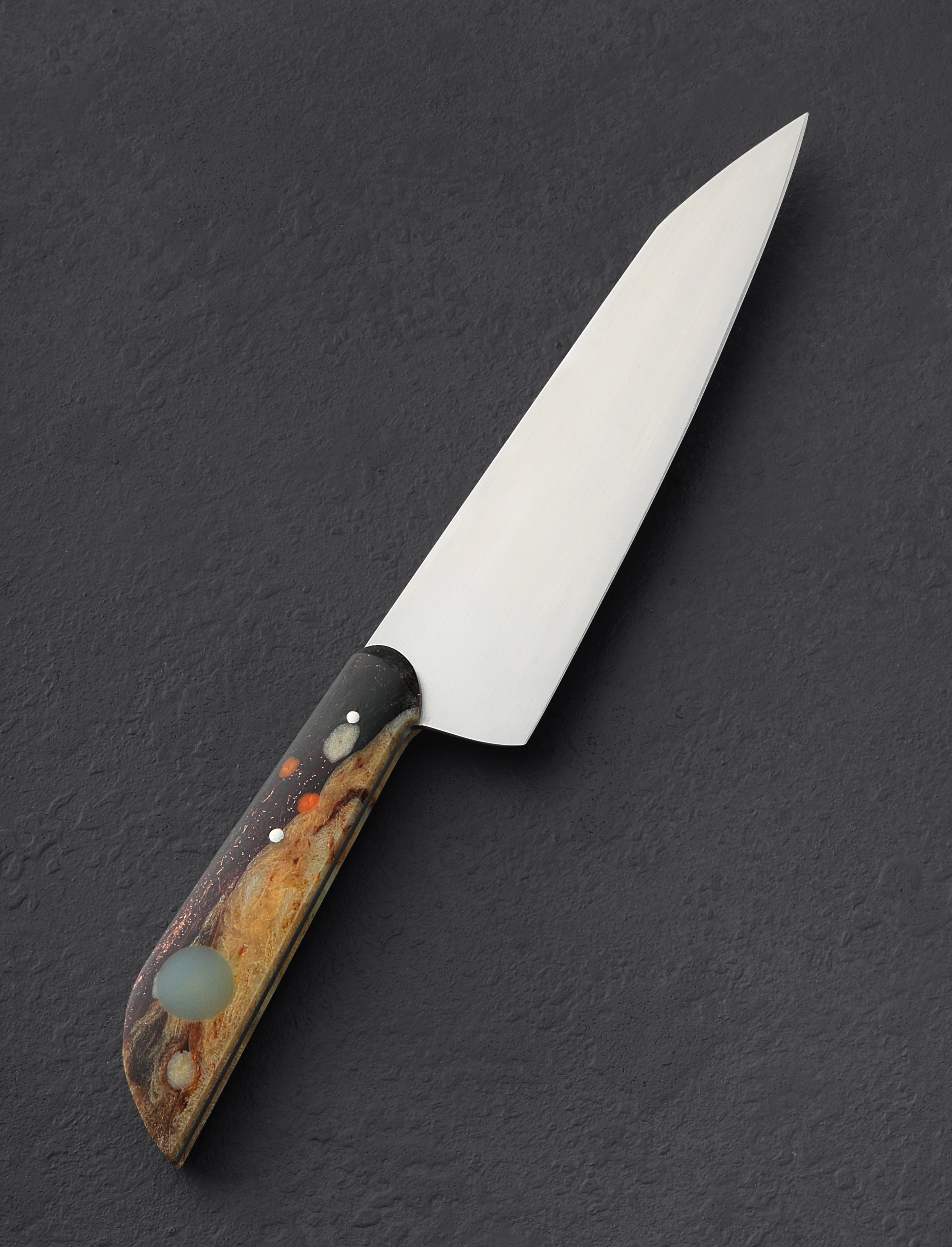 Kaori (かおり) Damascus Steel Chef Knife with Unique Wooden Handle – Chefs  Lifestyle