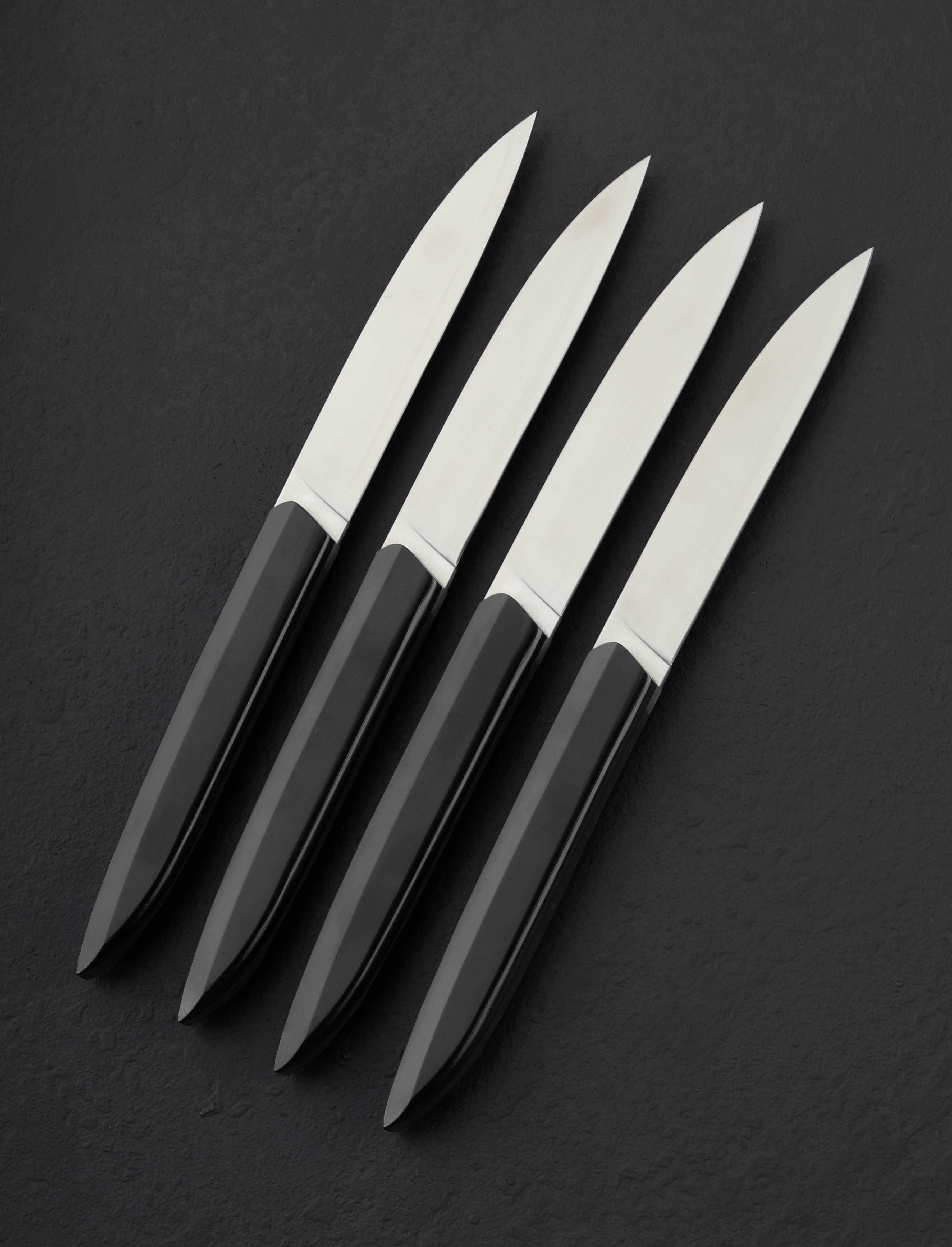 http://eatingtools.com/cdn/shop/files/table-knives-roland-lannier-france-all-black-steak-knife-set-43634848071955.jpg?v=1700152200
