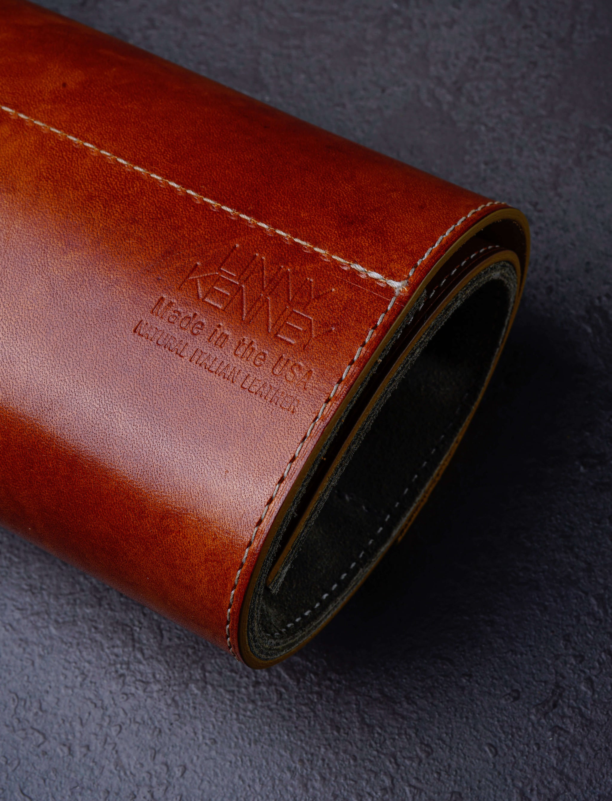 Linny Kenney Leather - New Hampshire Accessories & Apparel Leather 5-Slot Knife Roll