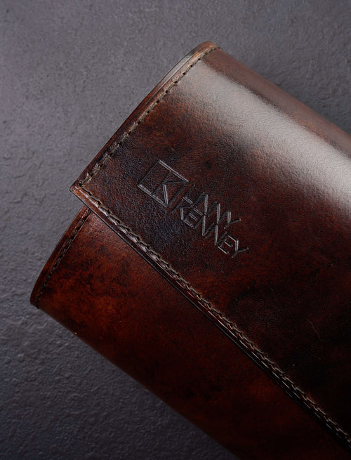 Linny Kenney Leather - New Hampshire Accessories & Apparel Leather 5-Slot Knife Roll