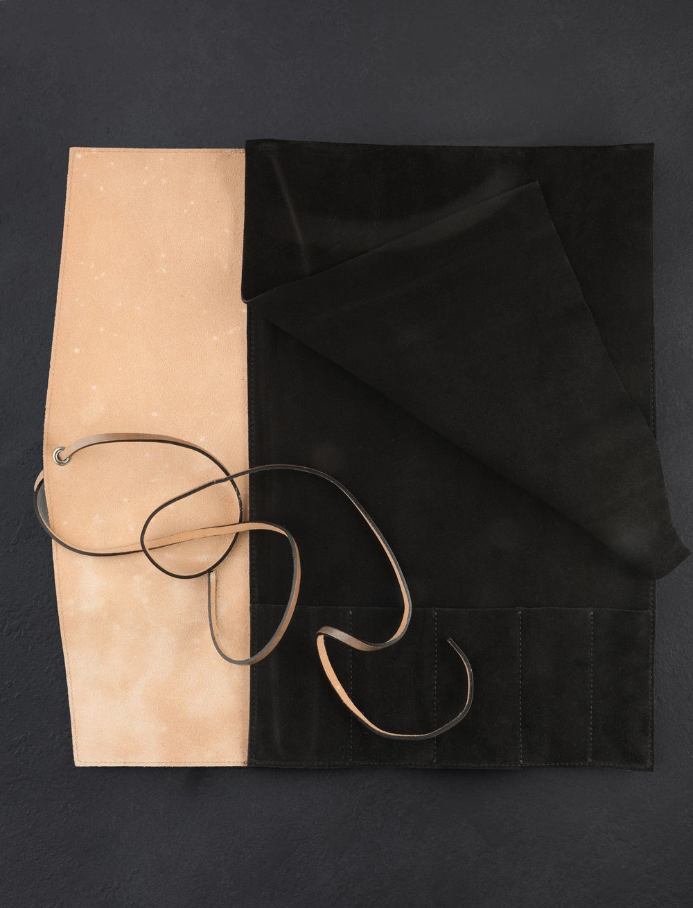 Linny Kenney Leather - New Hampshire Accessories & Apparel Leather 5-Slot Knife Roll