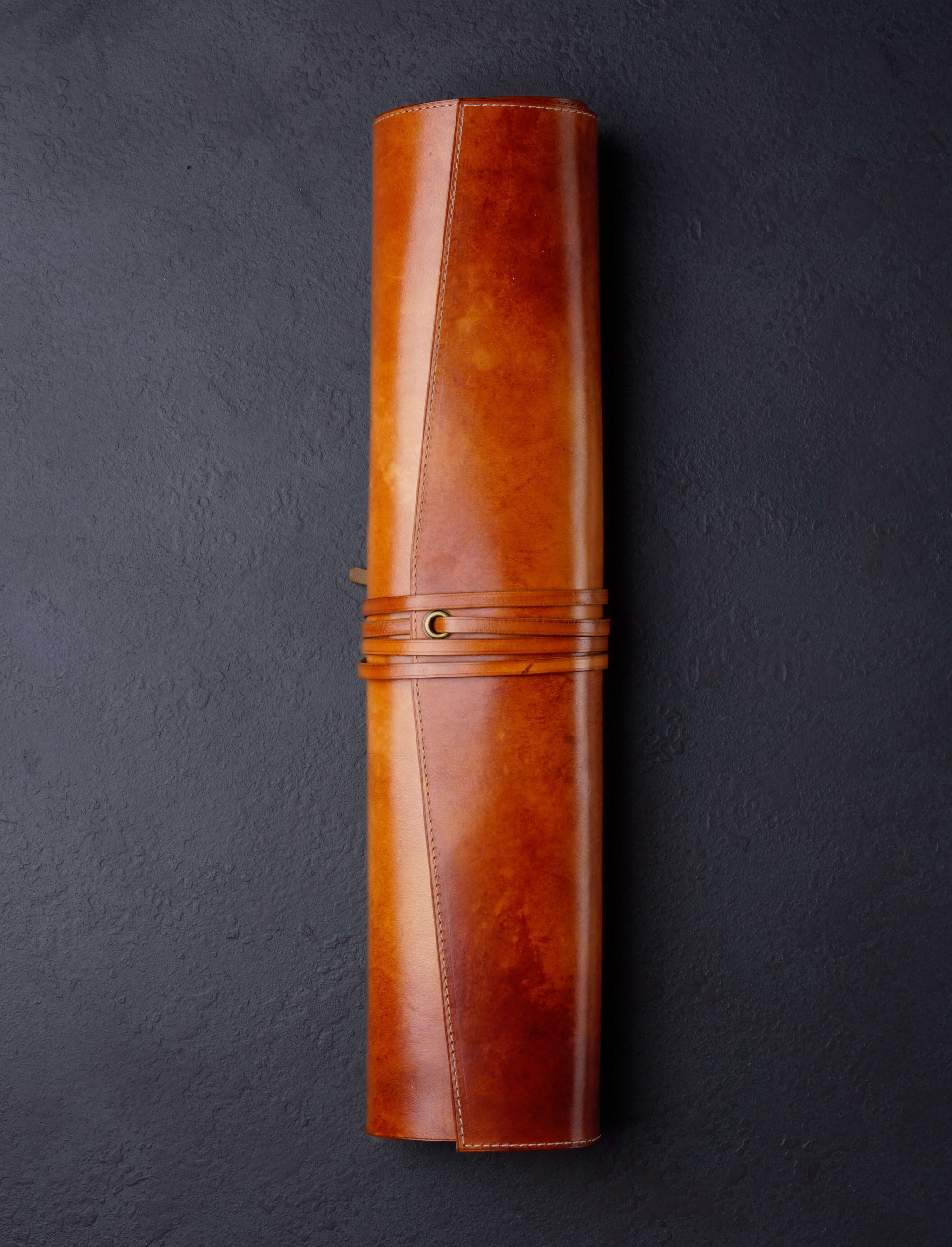 Linny Kenney Leather - New Hampshire Accessories & Apparel Timber + Grey Leather 5-Slot Knife Roll