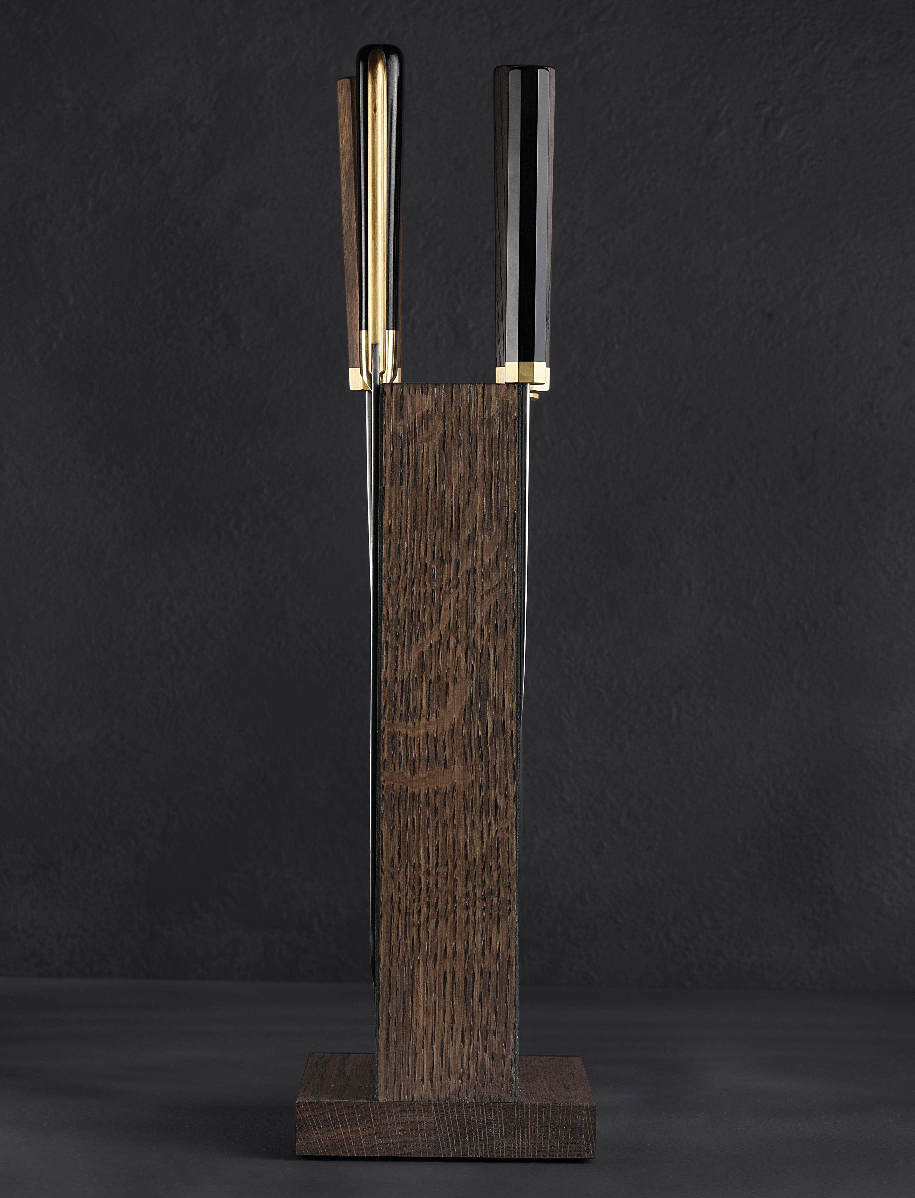 Living Steel Magnetic Knife Block