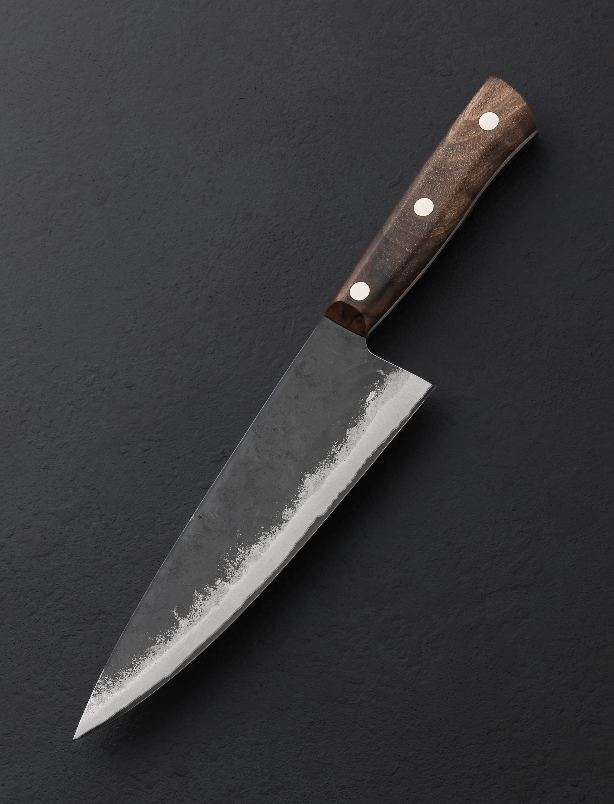 Blenheim Forge a cut above after near-£30,000 knife sale to Gordon