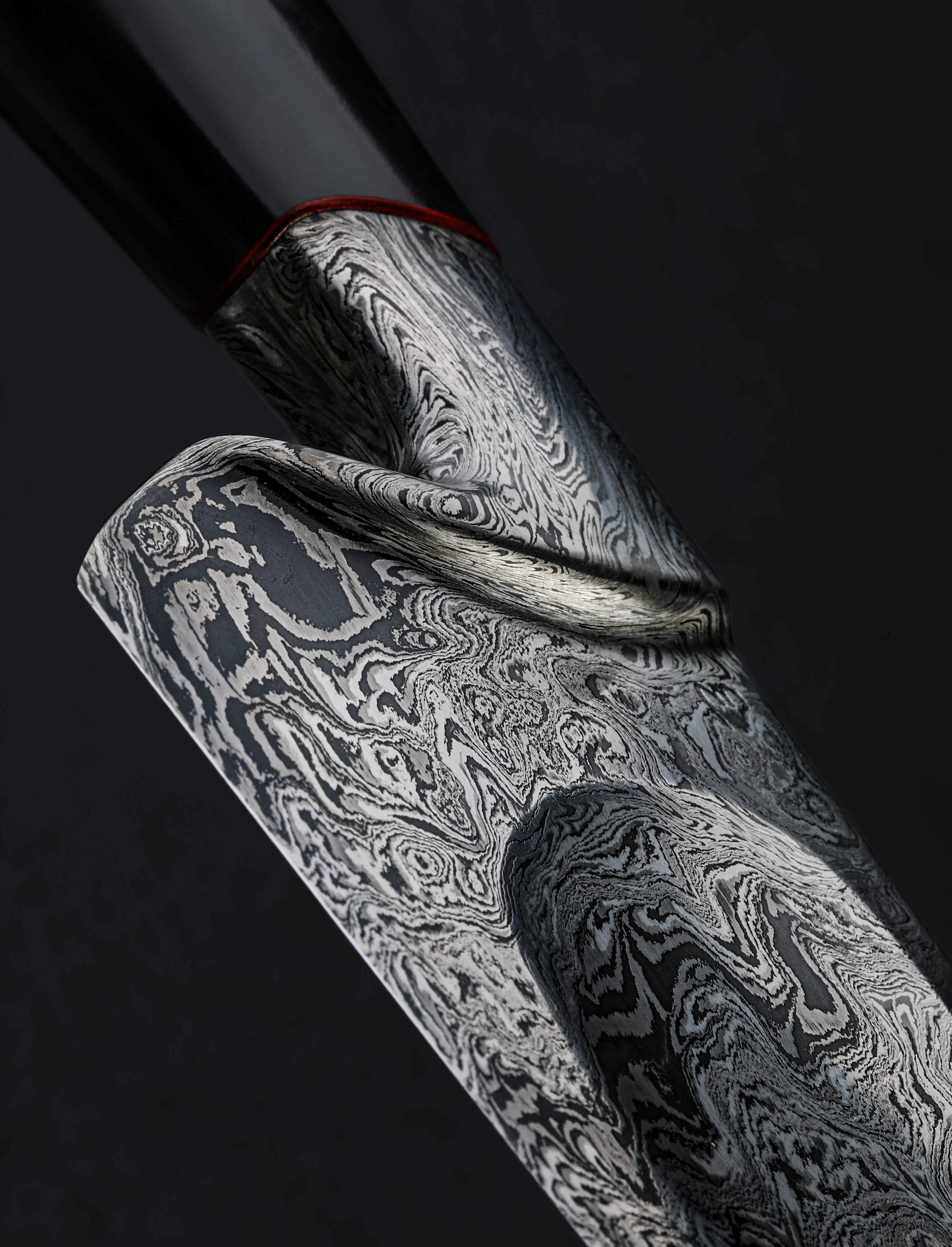 Charlie Ellis - Indiana Chef & Gyuto Ellis Third Element Damascus Chef XXXmm