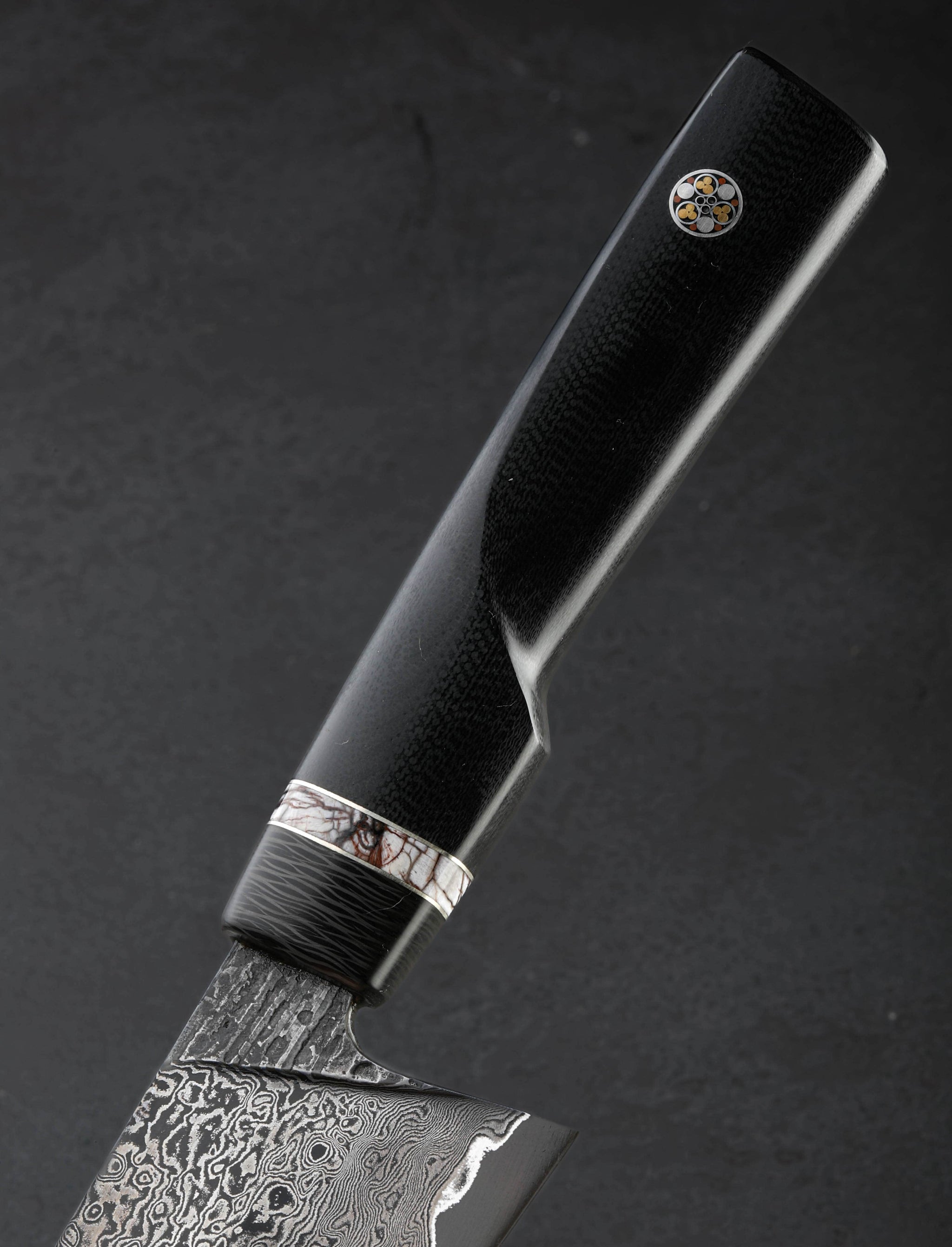 Fingal Ferguson - Ireland Chef & Gyuto Ultra Black Mammoth Chef 224mm