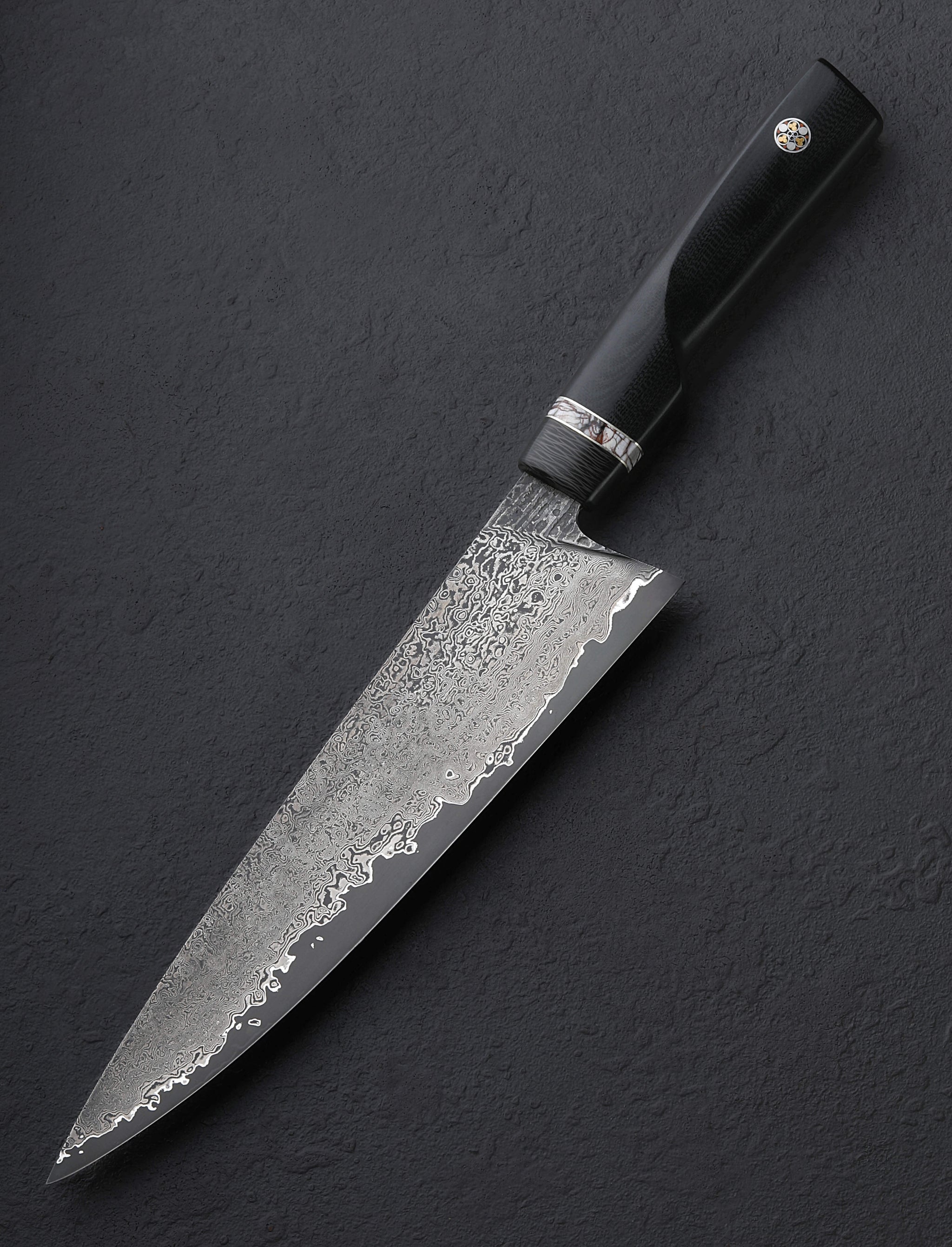Fingal Ferguson - Ireland Chef & Gyuto Ultra Black Mammoth Chef 224mm