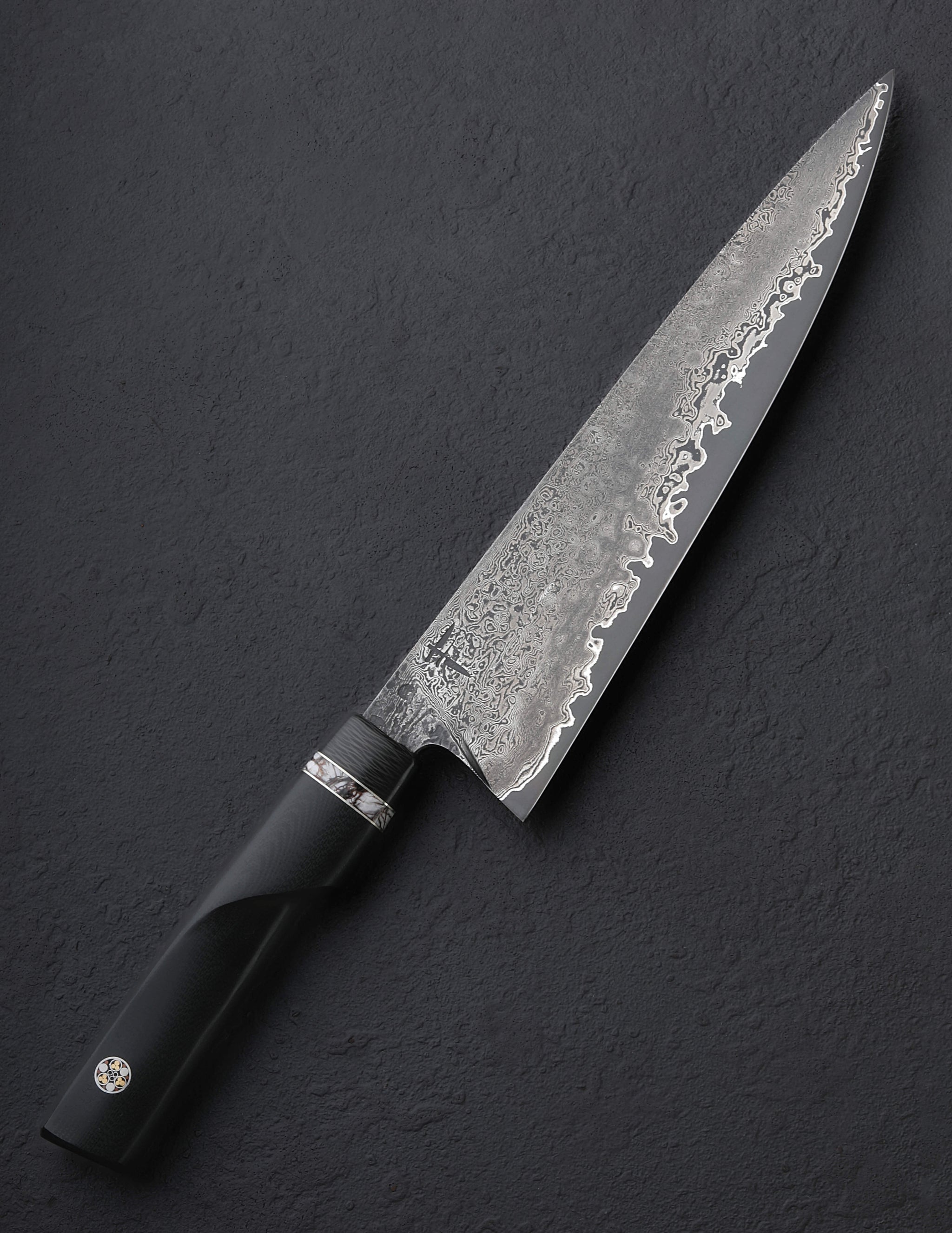 Fingal Ferguson - Ireland Chef & Gyuto Ultra Black Mammoth Chef 224mm