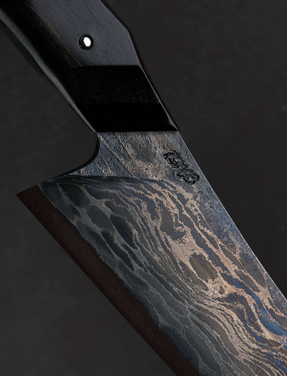 Korben Bloomfield - United Kingdom Chef & Gyuto Black Bubble Damascus Chef 194mm