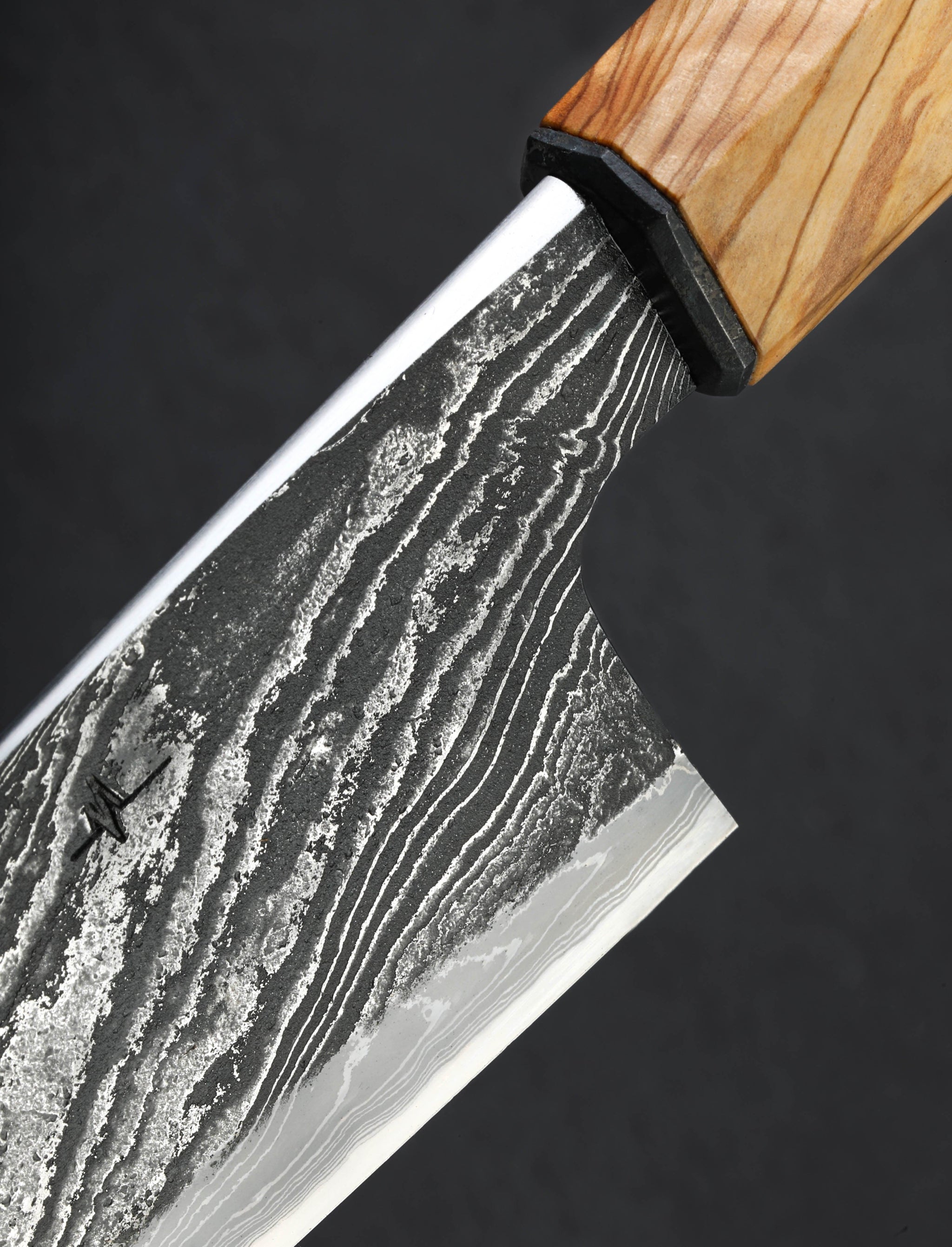 Milan Gravier - France Chef & Gyuto Marbre Noir Kiritsuke 240mm