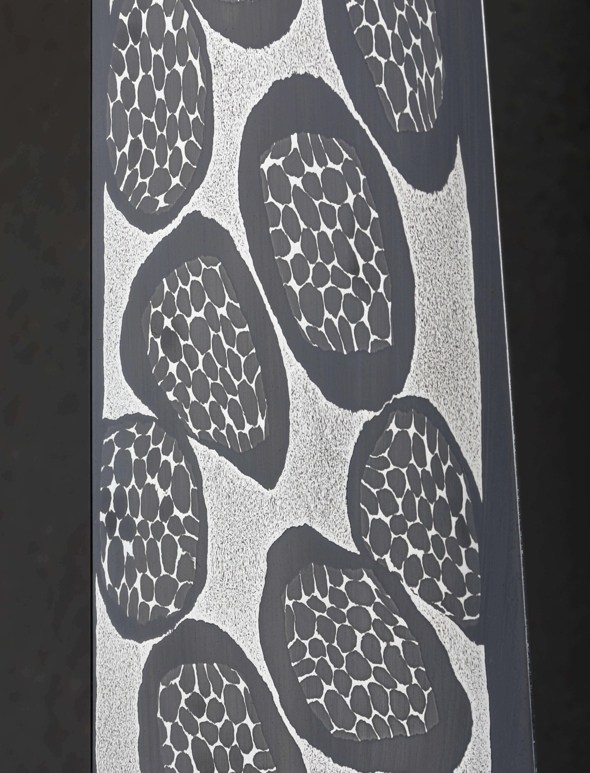 Niko Nicolaides - Michigan Chef & Gyuto Cluster Mosaic Chef 253mm