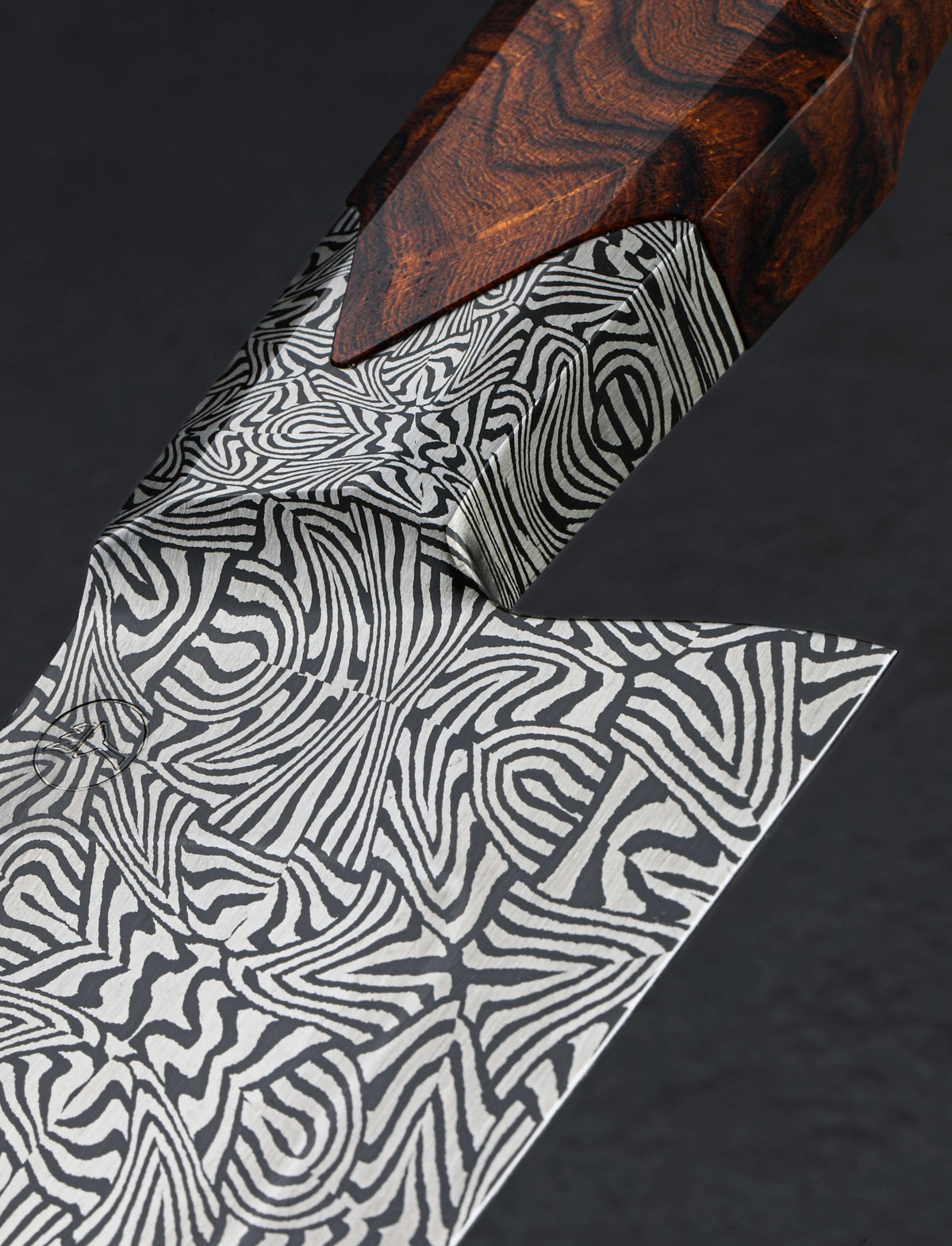 Salem Straub - Washington Chef & Gyuto Depth Perception V-Neck Chef 241mm