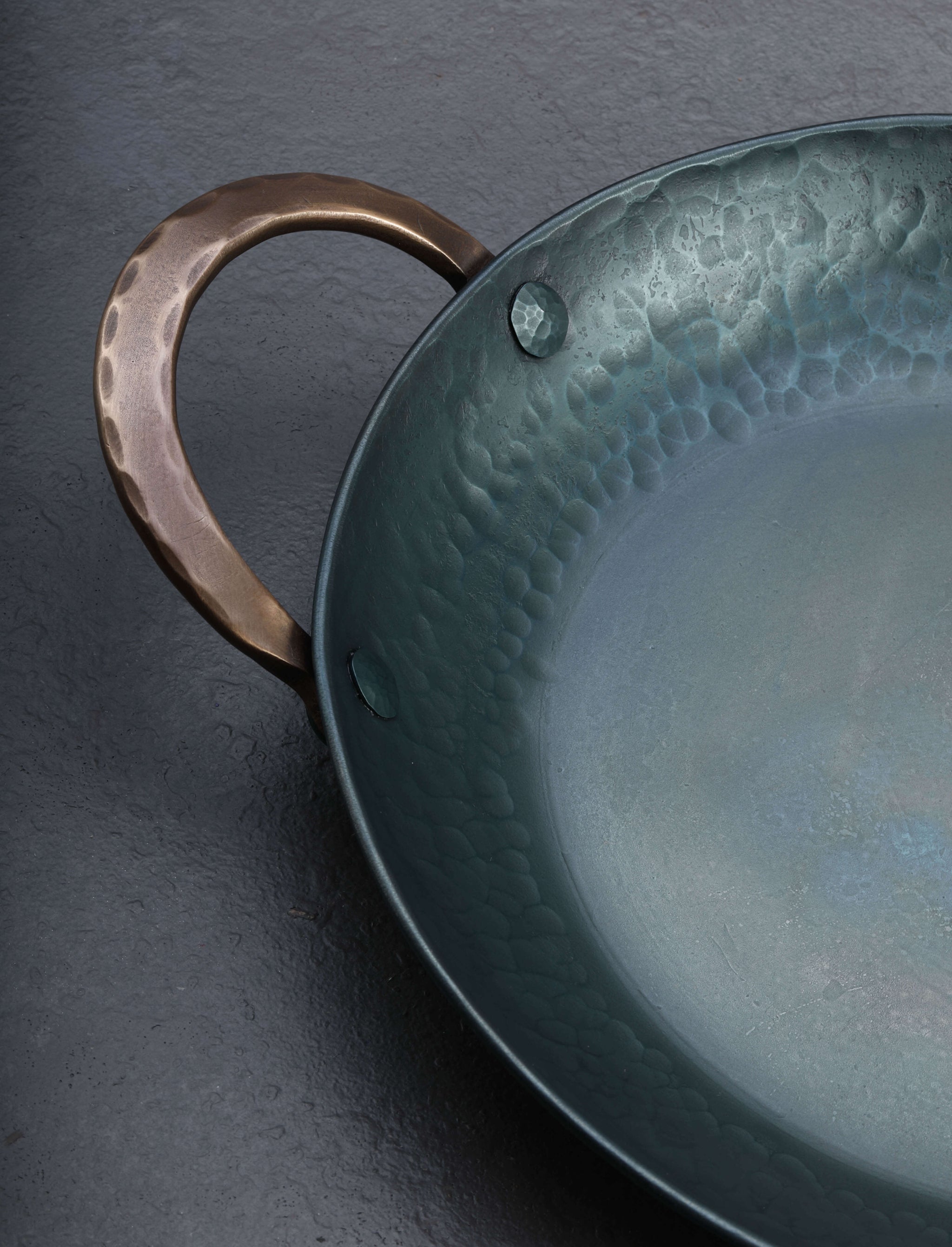 Blanc Creatives - Virginia Cookware Bronze Handle Heritage Roaster