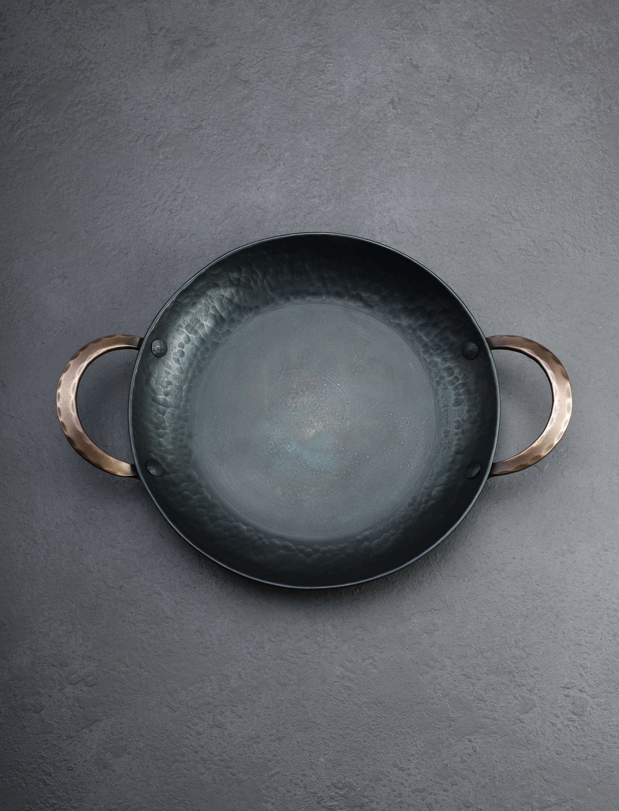 Blanc Creatives - Virginia Cookware Bronze Heritage Carbon Roaster