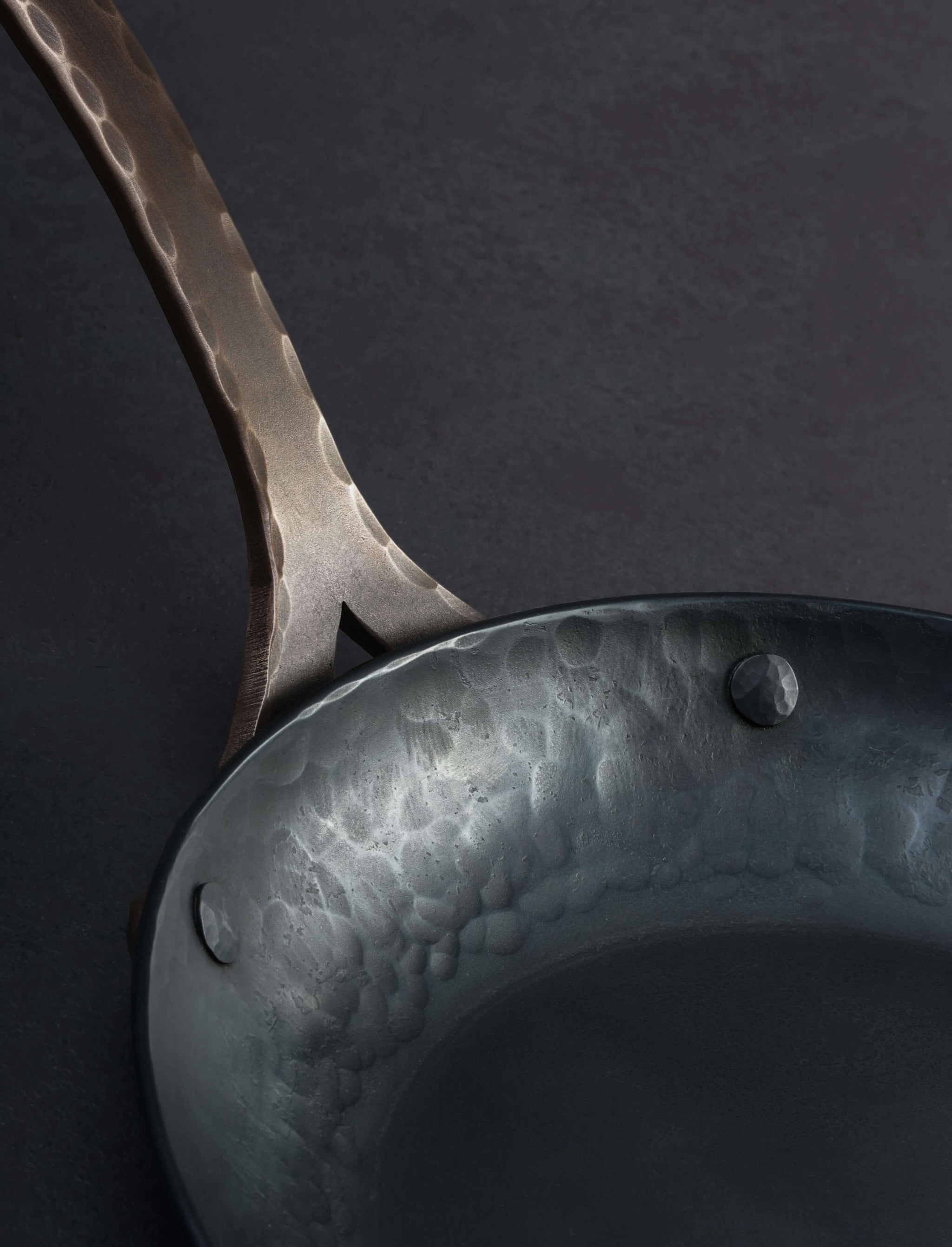 Blanc Creatives - Virginia Cookware Bronze Heritage Carbon Skillet