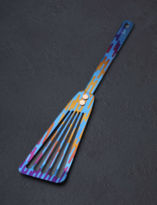 Deluxe Titanium Fish Spatula