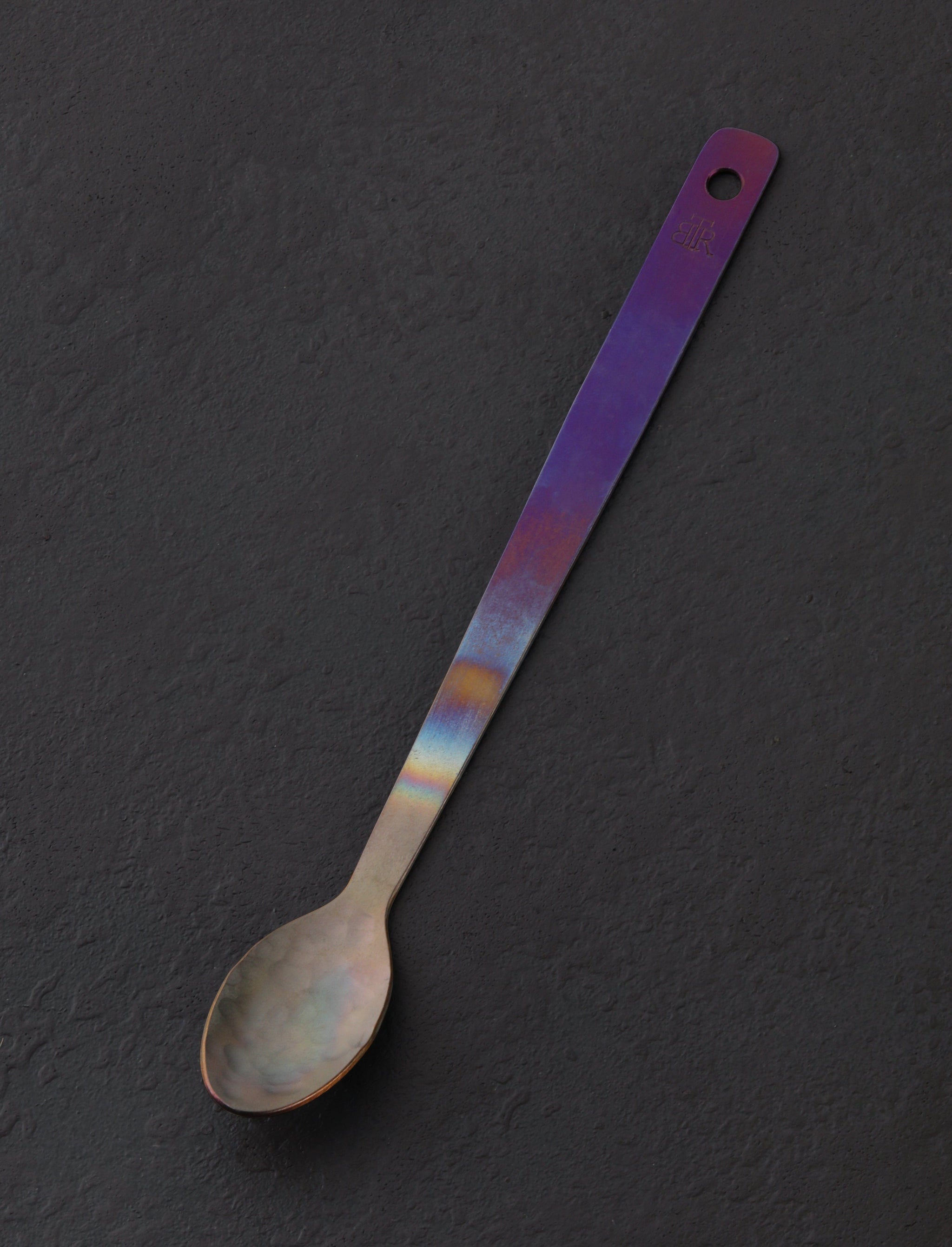 https://eatingtools.com/cdn/shop/files/forks-spoons-ben-tendick-oregon-xxl-hand-forged-titanium-teaspoon-43022115766547.jpg?v=1693343902&width=2048