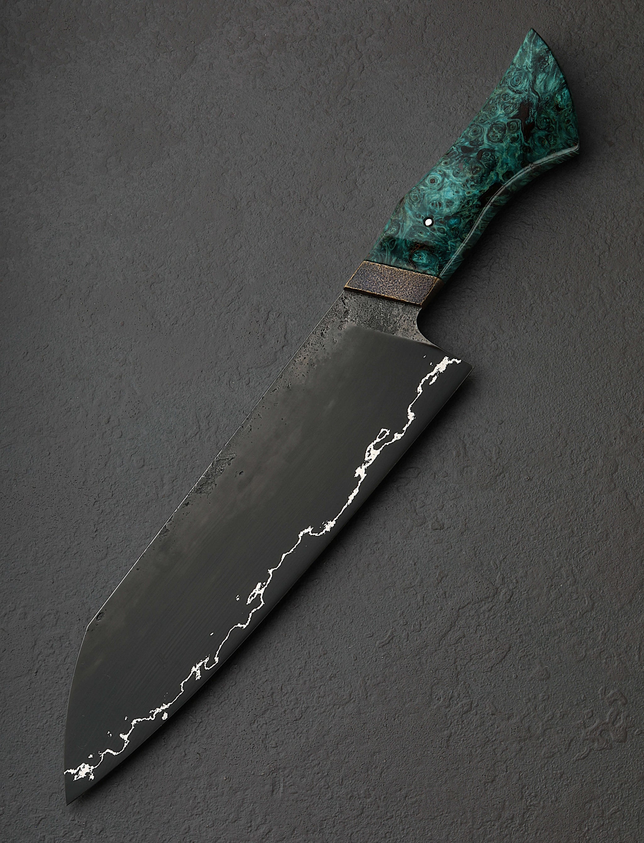 Korben Bloomfield - United Kingdom Santoku & Bunka Teal Silvervine Santoku 242mm