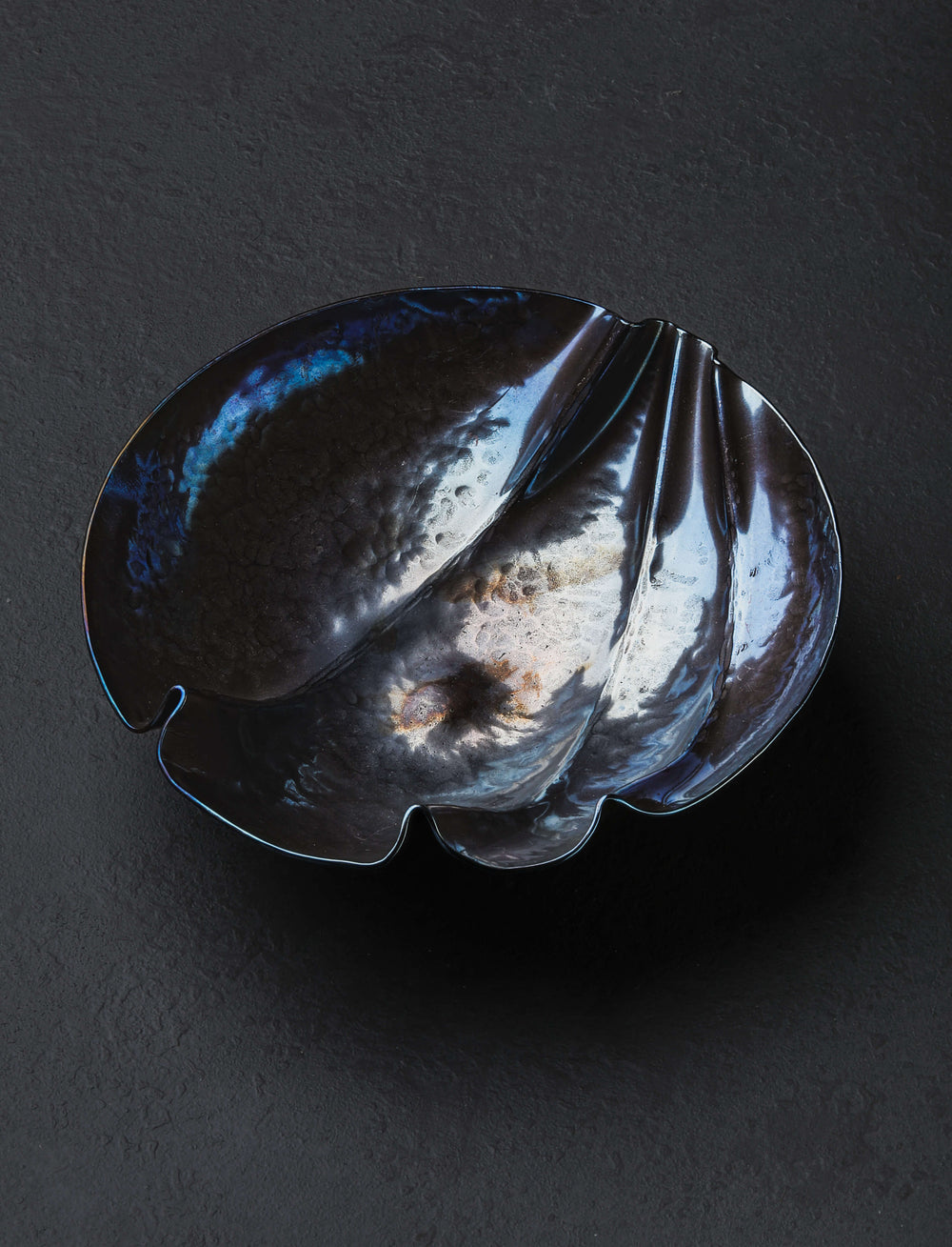 Stefanie Dueck - Canada Serving Wave Bowl