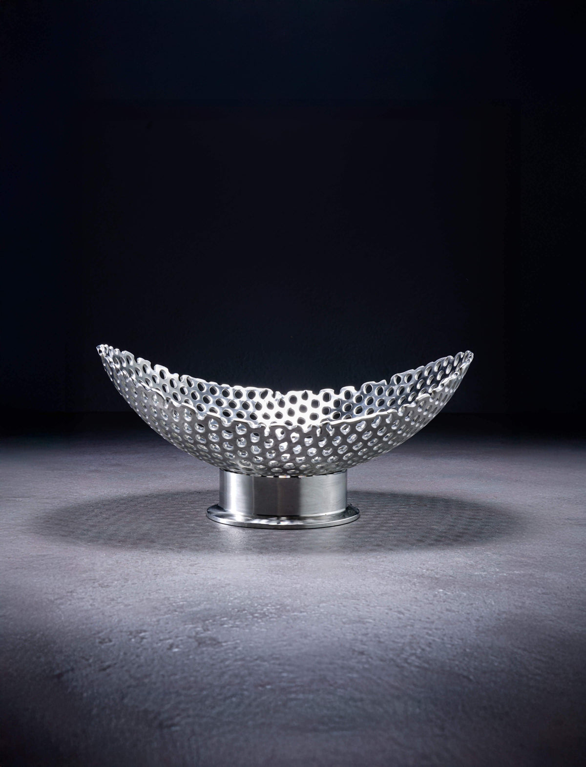 Stephen Fitz Gerald - California Serving Lattice Fruit Bowl
