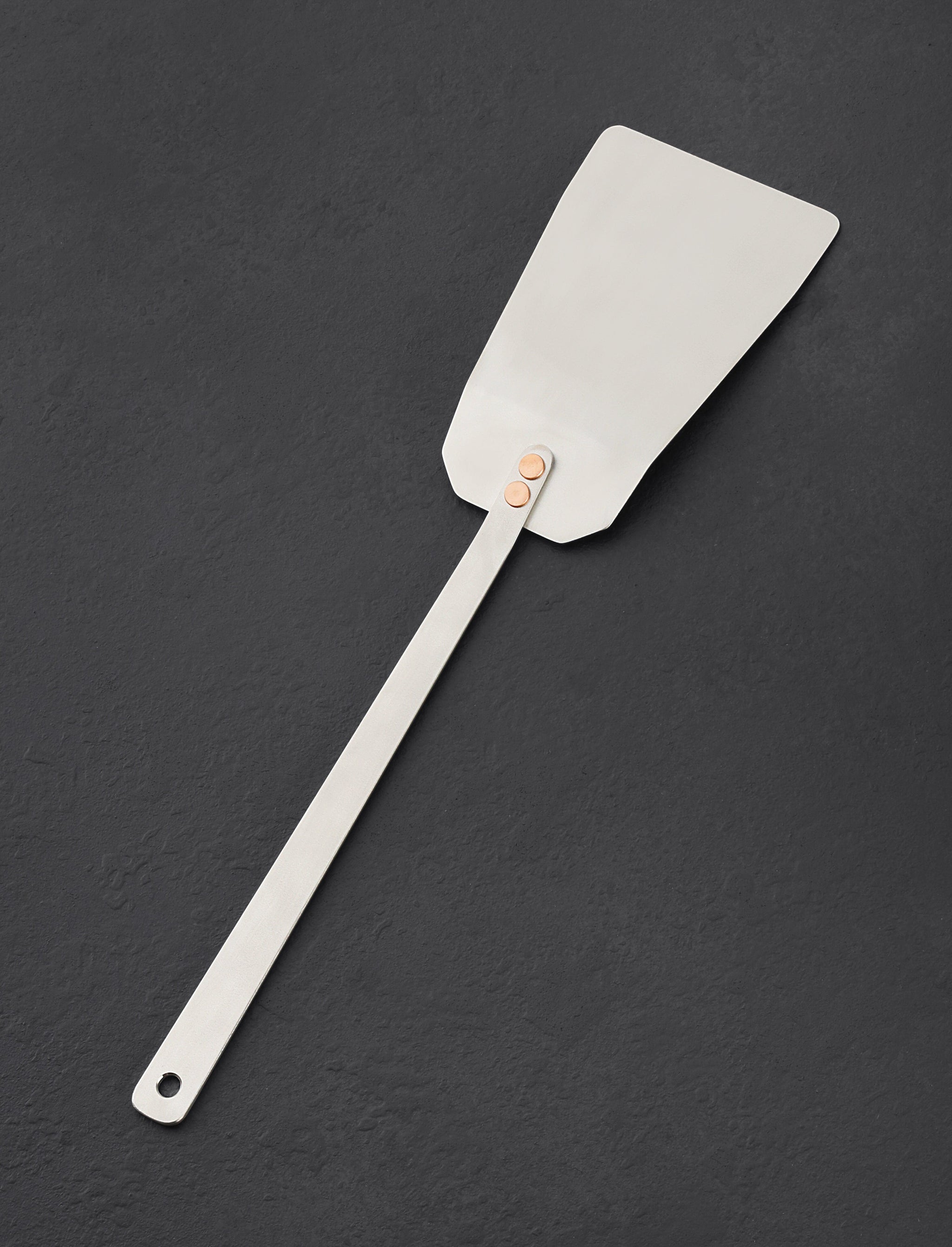 https://eatingtools.com/cdn/shop/files/spatulas-ben-tendick-oregon-tispats-titanium-grill-spatula-43020367429907.jpg?v=1693335795&width=2048