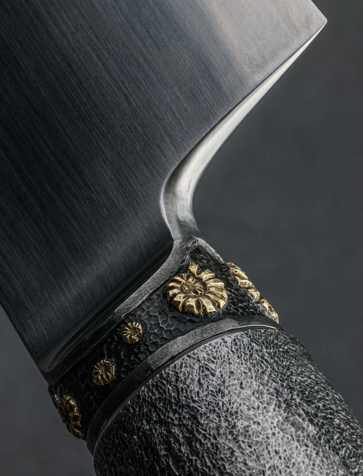 Dylan Ambrosini - Illinois Utility & Petty Ammonite Petty Chef 165mm